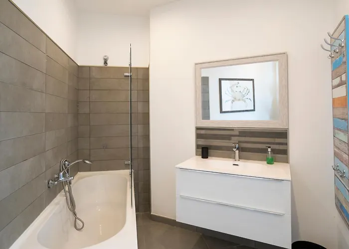 Donna Ca Con Vista Mare E Piscina Privata Coccorino