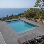 Donna Ca Con Vista Mare E Piscina Privata Coccorino